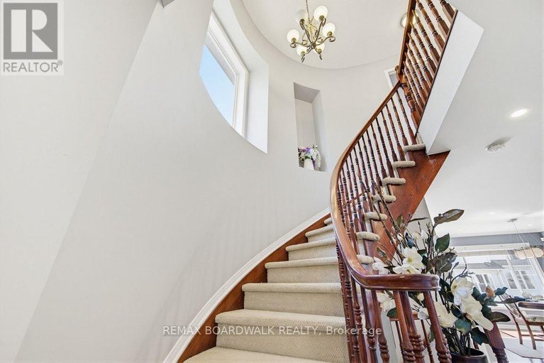 29645634/10-valemont-street/barrhaven-east/ottawa/ontario/K2G6Y1_20