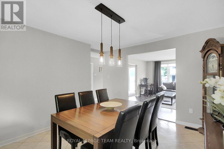 28464329/96-prince-albert-street/overbrookcastle-heights/ottawa/ontario/K1K2A1_10