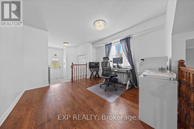 28494294/254-arrita-street/emerald-meadowstrailwest/ottawa/ontario/K2S0J3_2