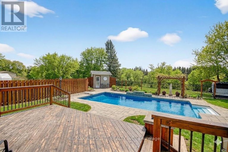 29526456/782-notre-dame-street/embrun/russell/ontario/K0A1W1_41