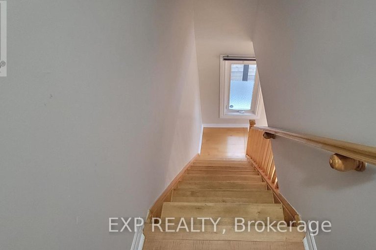 29170277/292-richelieu-avenue/vanier/ottawa/ontario/K1L6K3_18