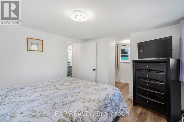 28882861/26-alexander-street-w/maxville/north-glengarry/ontario/K0C1T0_13