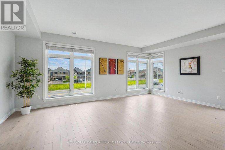 28347275/612-chaperal-private/avalon-west/ottawa/ontario/K4A0Y2_11