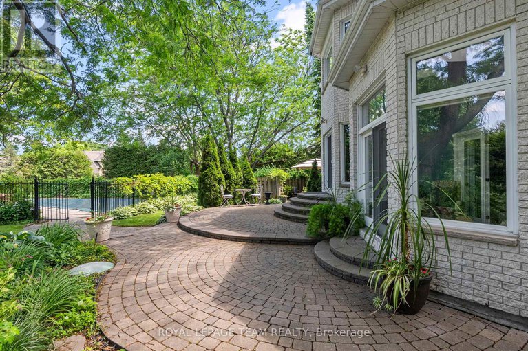 28078826/1345-potter-drive/manotick-village-manotick-estates/ottawa/ontario/K4M1C6_46