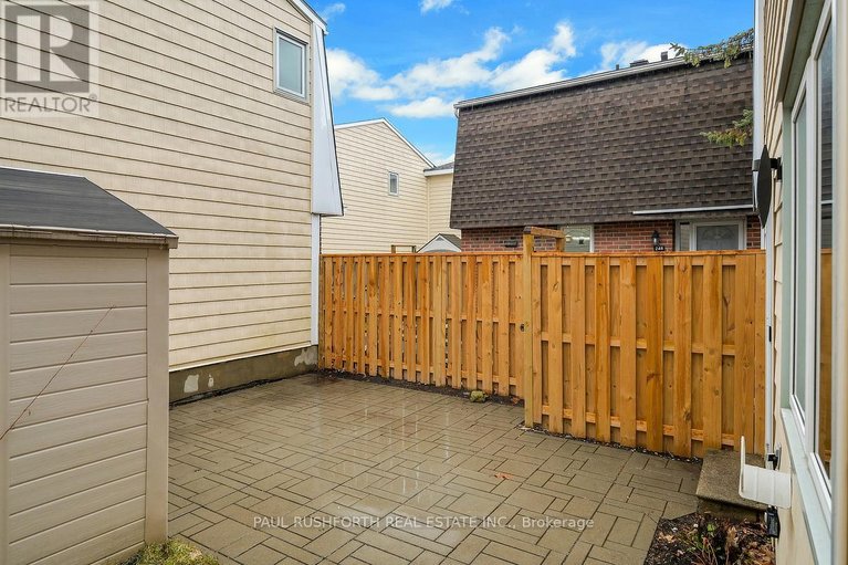 29613824/244-salter-crescent/beaverbrook/ottawa/ontario/K2K1Z2_29