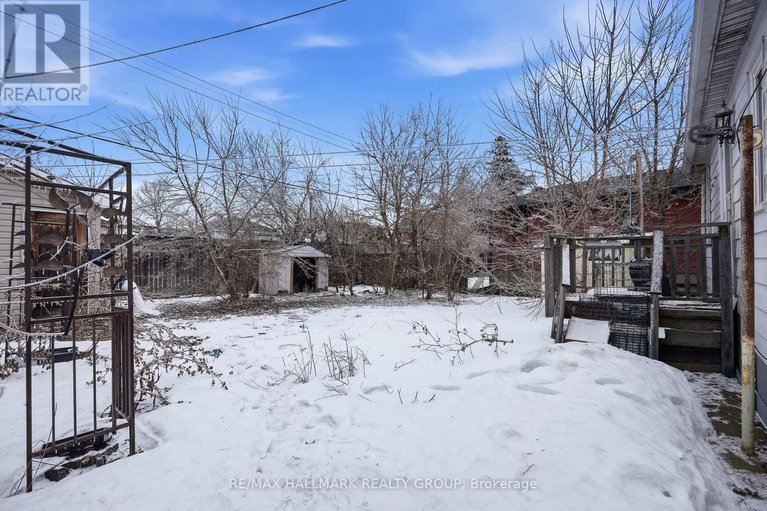 29466008/479-newman-avenue/overbrookcastle-heights/ottawa/ontario/K1K1N8_4