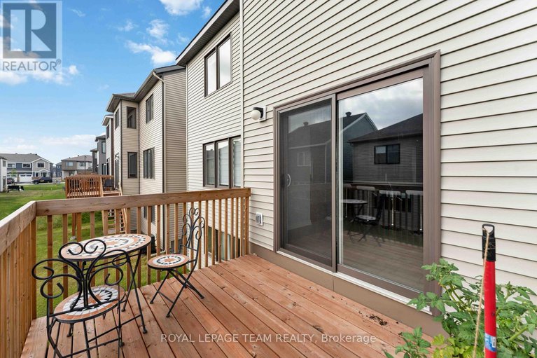 28534405/612-rye-grass-way/half-moon-bay/ottawa/ontario/K2J6Z9_46