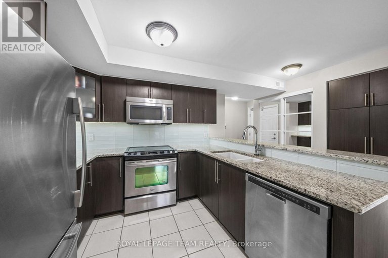 29684994/6-215-bluestone-private/avalon-west/ottawa/ontario/K4A0X7_10