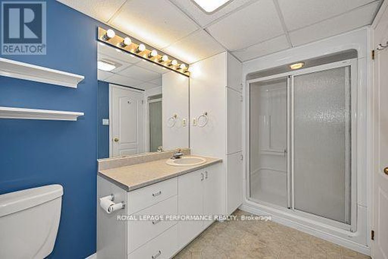 29657437/2023-rolling-brook-drive/orleans-village/ottawa/ontario/K1W1C9_35