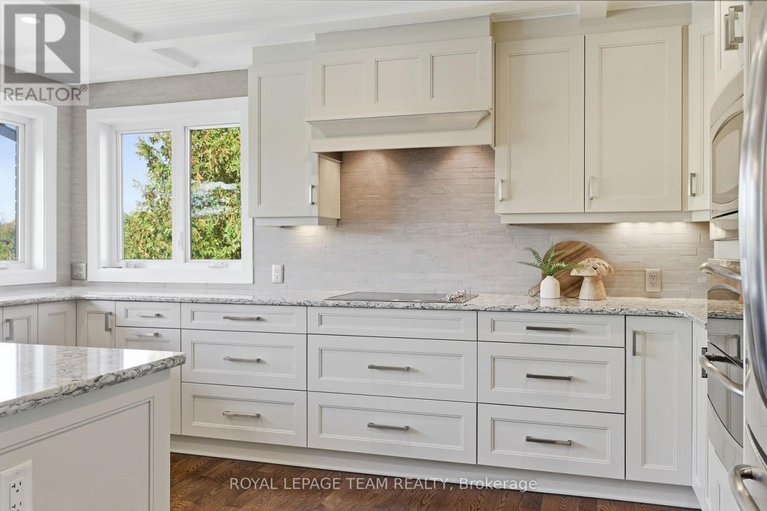 28987848/1142-river-road/manotick-east-to-manotick-station/ottawa/ontario/K4M1B4_14