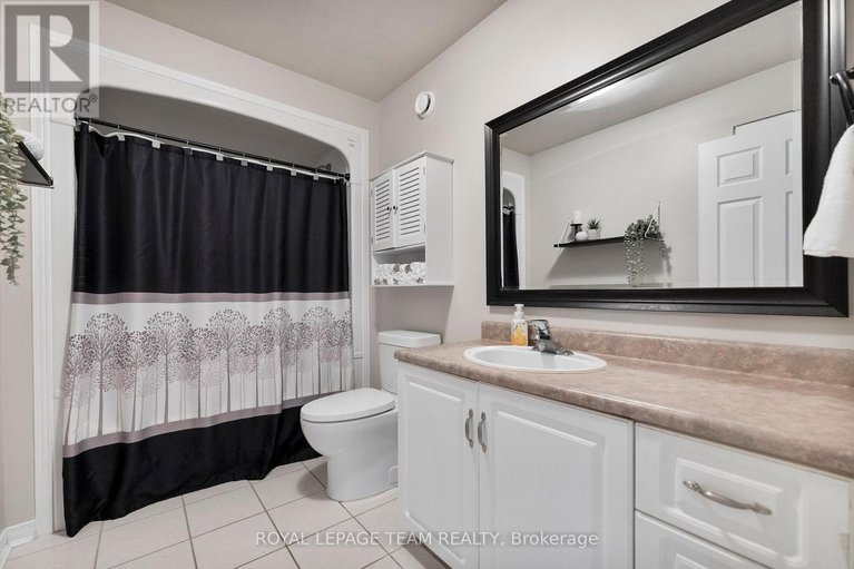 28503825/79-mountain-view-road/mcnabbraeside-twps/mcnabbraeside/ontario/K7S3G9_21