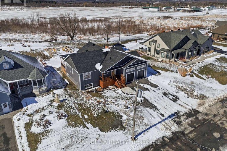 29501640/100-pendleton-street/vankleek-hill/champlain/ontario/K0B1R0_39