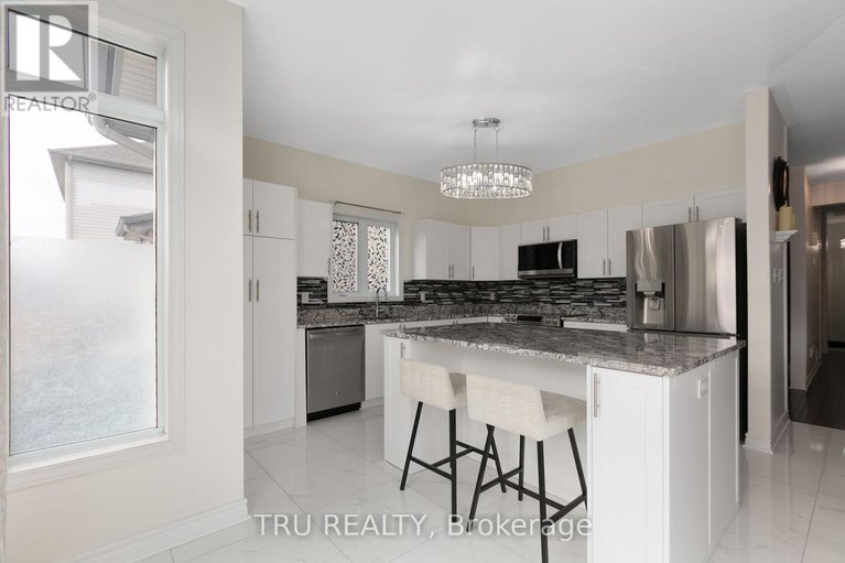 28714500/18-gannet-street-w/carson-meadows/ottawa/ontario/K1K4T7_18