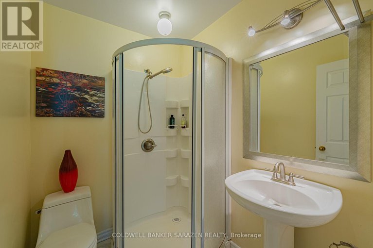 28832273/2-midinah-gate/cedar-hillorchard-estates/ottawa/ontario/K2R1B7_26