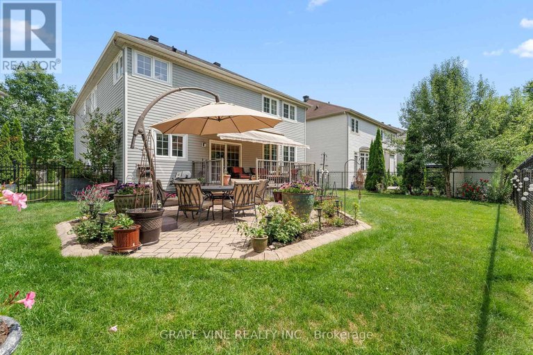 28599079/313-eckerson-avenue/stittsville-south/ottawa/ontario/K2S0K8_6