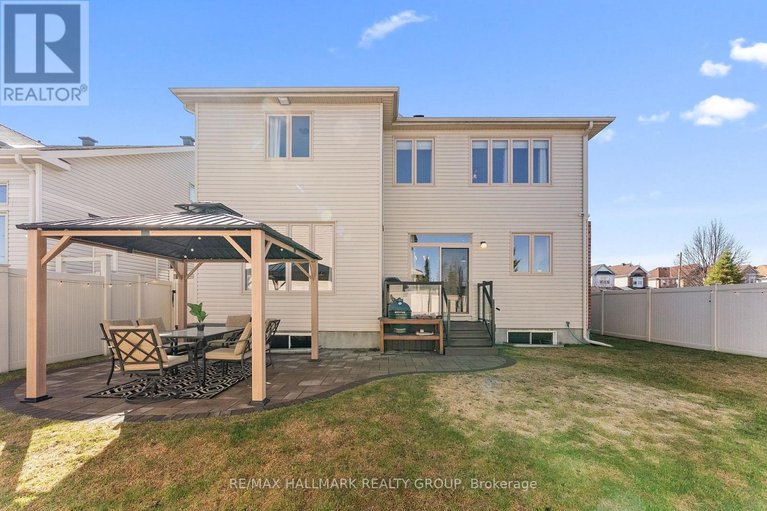 29627658/1965-montmere-avenue/notting-hillsummerside/ottawa/ontario/K4A0E3_45