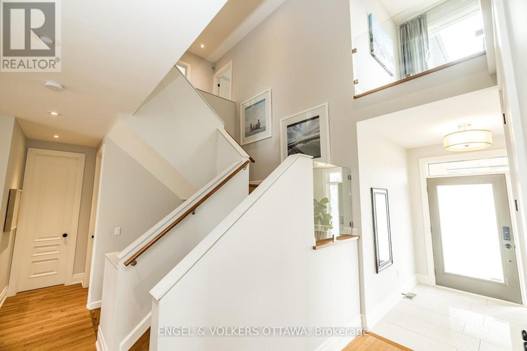 28516830/300-long-acres-street/bridlewood/ottawa/ontario/K2M0H1_26