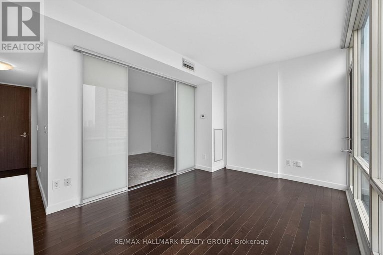 29617506/705-201-parkdale-avenue/mechanicsville/ottawa/ontario/K1Y1E8_18