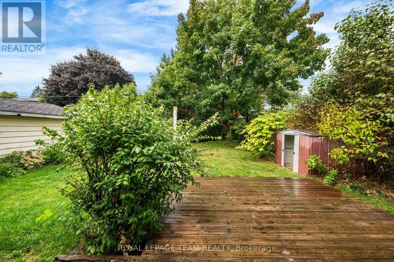 28819611/31-savuto-way-street/meadowlandscrestview/ottawa/ontario/K2G2S9_34