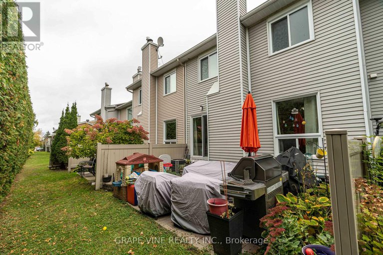 28512163/b-30b-castlebrook-lane/centrepointe/ottawa/ontario/K2G5G5_21