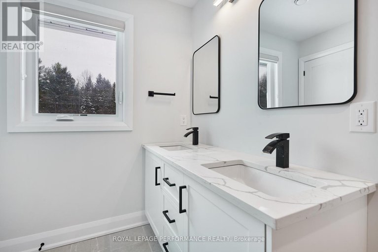 29474233/1797-march-road/carp/ottawa/ontario/K0A1L0_35