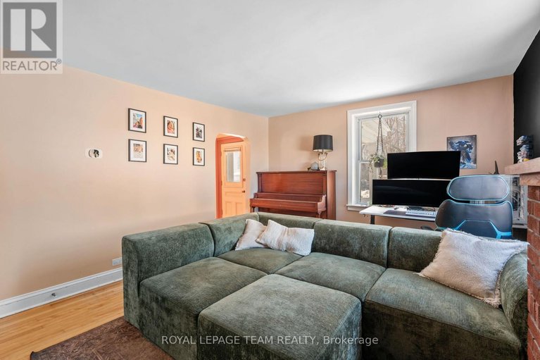 29425301/1727-reids-mills-road/north-dundas-mountain-twp/north-dundas/ontario/K0E1S0_8