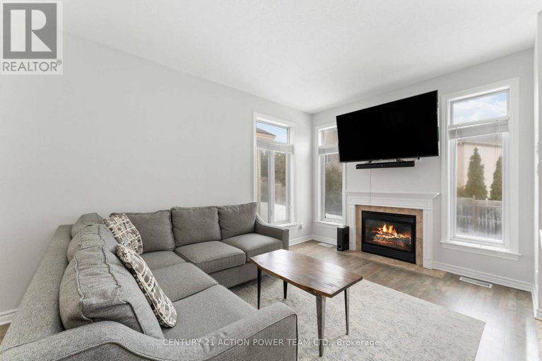 28387395/965-gosnell-terrace/fallingbrookgardenway-south/ottawa/ontario/K4A5C5_10