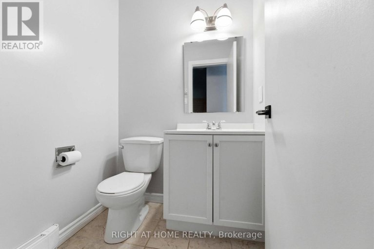 29541775/4-chisholm-court/beaverbrook/ottawa/ontario/K2K1E2_15