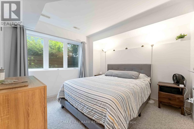 28587962/32-799-montreal-road/cfb-rockcliffe-and-area/ottawa/ontario/K1K0S9_12
