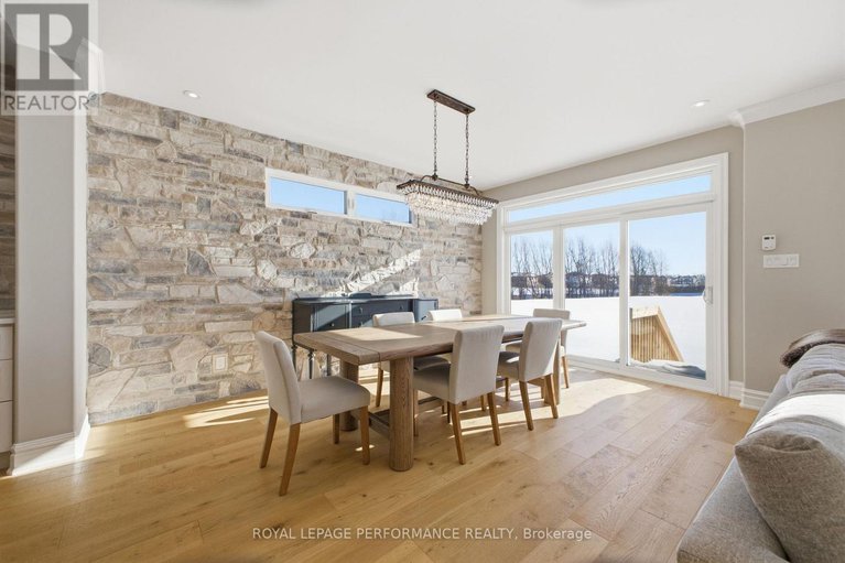 29268180/503-moonlight-drive/russell-twp/russell/ontario/K4R0L7_19