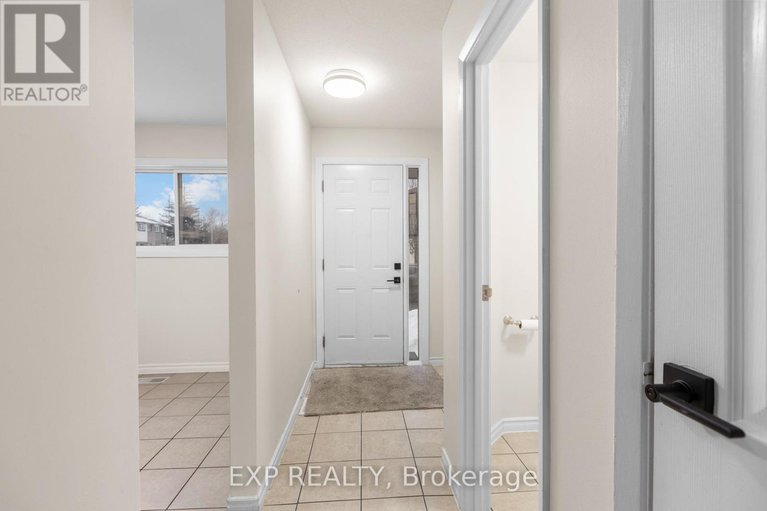 28555628/107-2650-pimlico-crescent/emerald-woodssawmill-creek/ottawa/ontario/K1T2A8_6