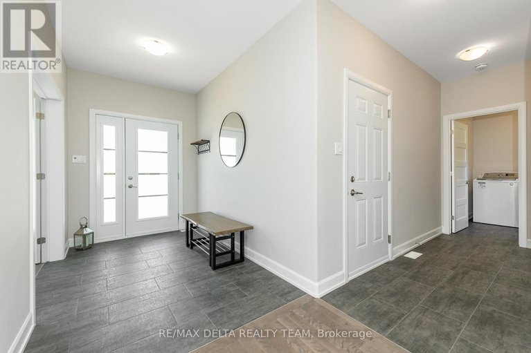 28750811/688-geneva-crescent/embrun/russell/ontario/K0A1W0_6