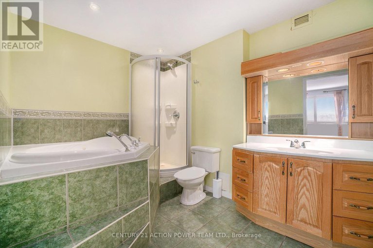 28475189/707-915-elmsmere-road/beacon-hill-south/ottawa/ontario/K1J8H8_12
