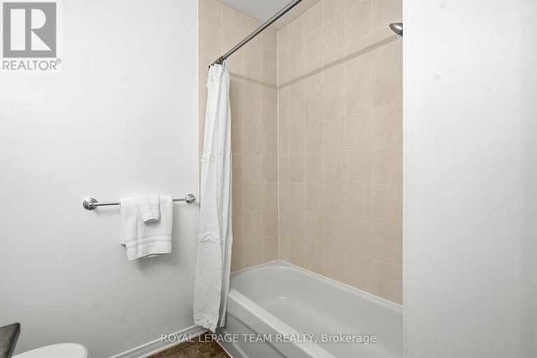 29069531/104-fir-lane/kemptville/north-grenville/ontario/K0G1J0_25