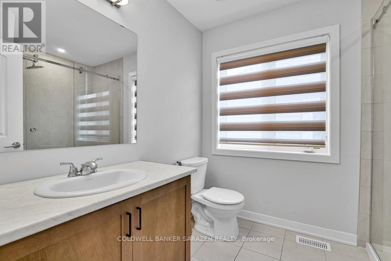 29389721/2052-elevation-road/half-moon-bay/ottawa/ontario/K2J6X1_29