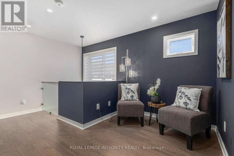 28650135/1043-eider-street/riverside-southgloucester-glen/ottawa/ontario/K4M0P4_15