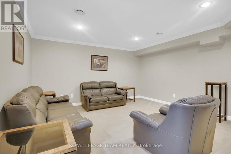 28641849/35-fieldcrest-avenue/longfields/ottawa/ontario/K2J4Y8_34