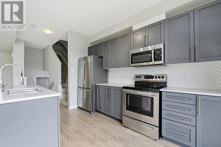 29626066/60-teelin-circle/half-moon-bay/ottawa/ontario/K2J6T9_17