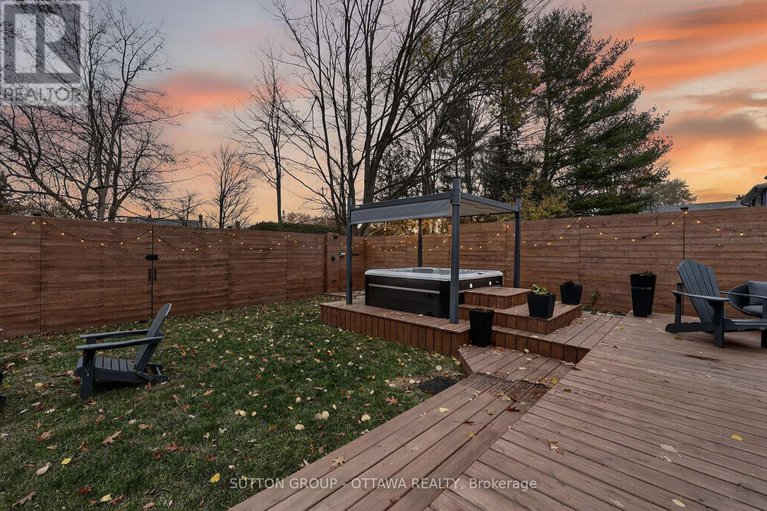 29128256/25-southpark-drive/blackburn-hamlet/ottawa/ontario/K1B3B8_36