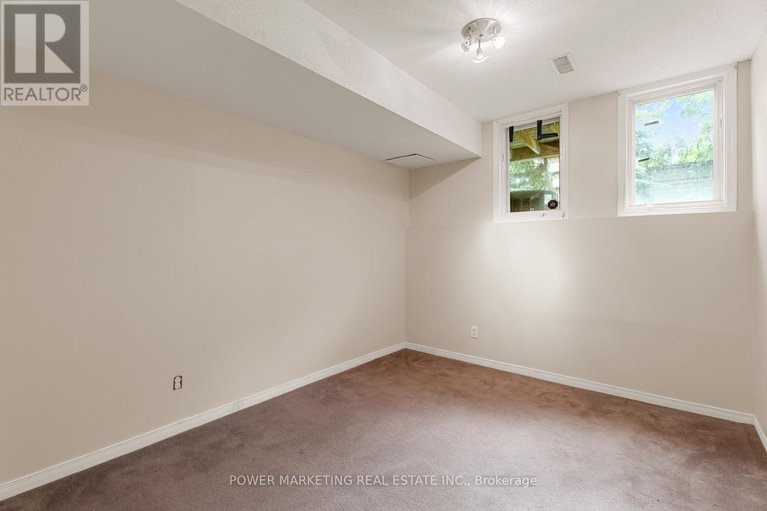 28381301/10-1701-blohm-drive/hunt-club-park/ottawa/ontario/K1G6N6_22