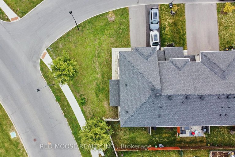 28987849/833-dynasty-street/avalon-east/ottawa/ontario/K4A5L4_5