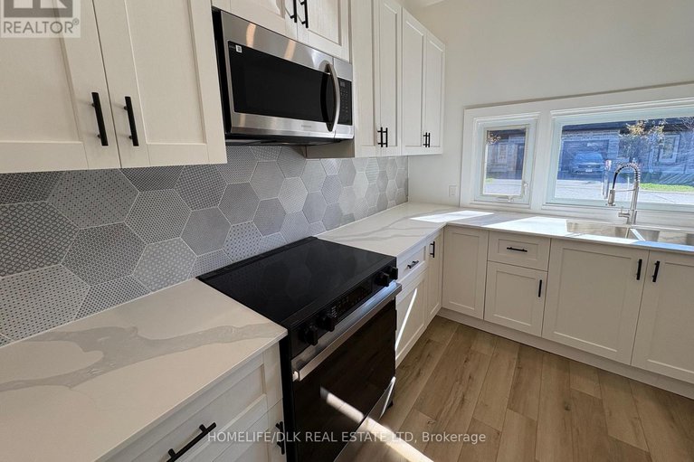 29000784/203-adelaide-street/almonte/mississippi-mills/ontario/K0A1A0_9