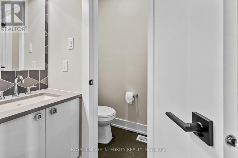 29443241/332-haliburton-heights-s/emerald-meadowstrailwest/ottawa/ontario/K2V0G1_52