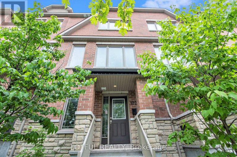 28406449/122-matador-private/carson-meadows/ottawa/ontario/K1K2V7_2