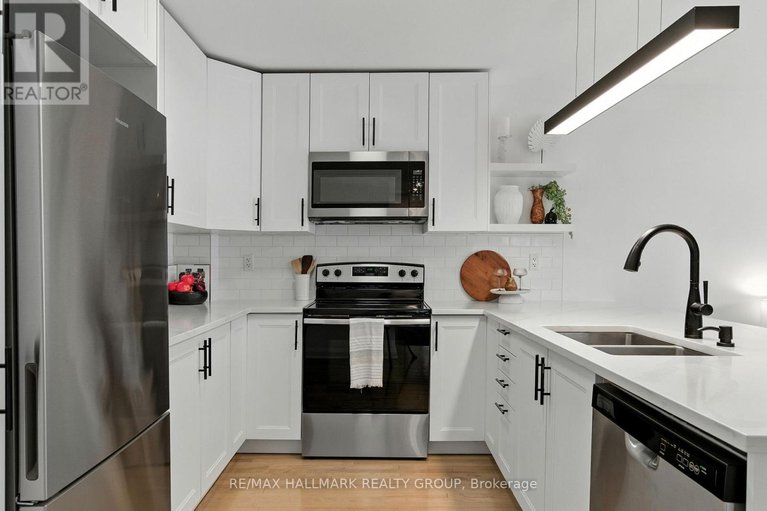 29144029/756-cummings-avenue/castle-heightsrideau-high/ottawa/ontario/K1K2L1_10