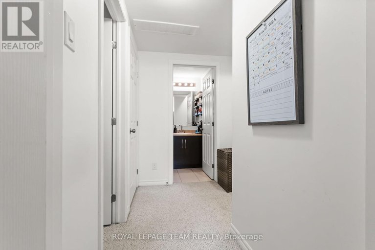 28763966/306-a-everest-private/elmvale-acres/ottawa/ontario/K1G4E3_24