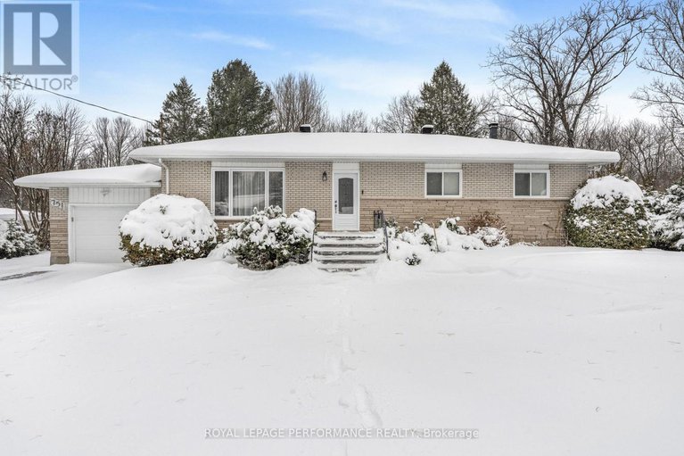 29219283/751-pattee-road/champlain-twp/champlain/ontario/K6A2R2_26