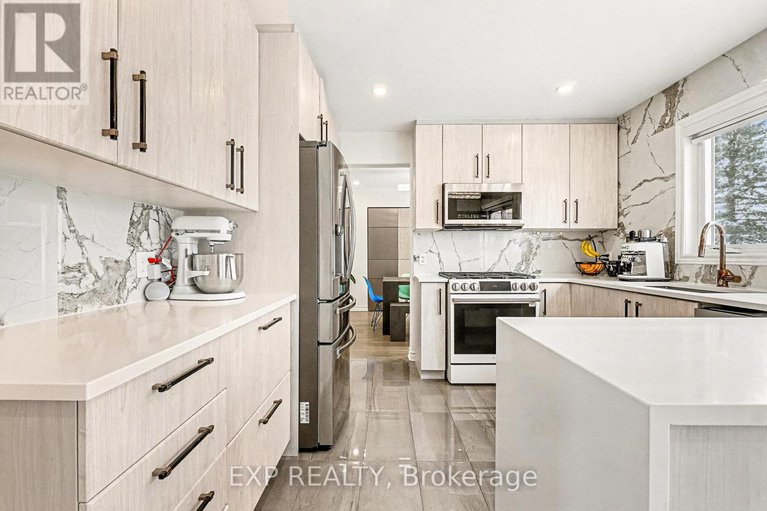 29193783/7-merlin-street/embrun/russell/ontario/K0A1W0_13