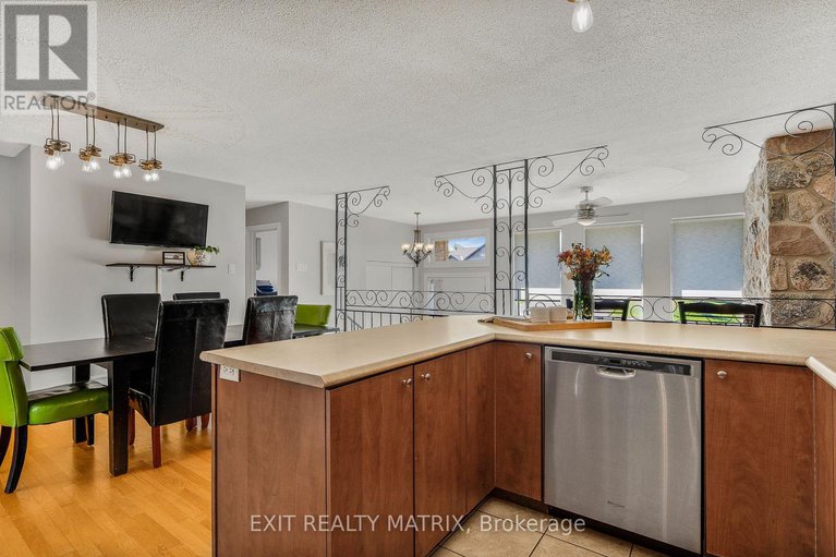 28901438/175-roxanne-street/clarencerockland-twp/clarence-rockland/ontario/K0A1N0_8