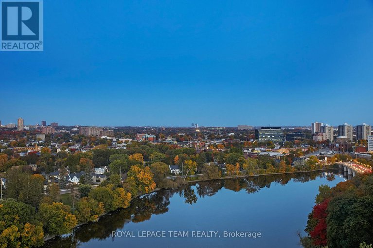 28505303/ph1-131-wurtemburg-street/lower-town/ottawa/ontario/K1N1J2_19